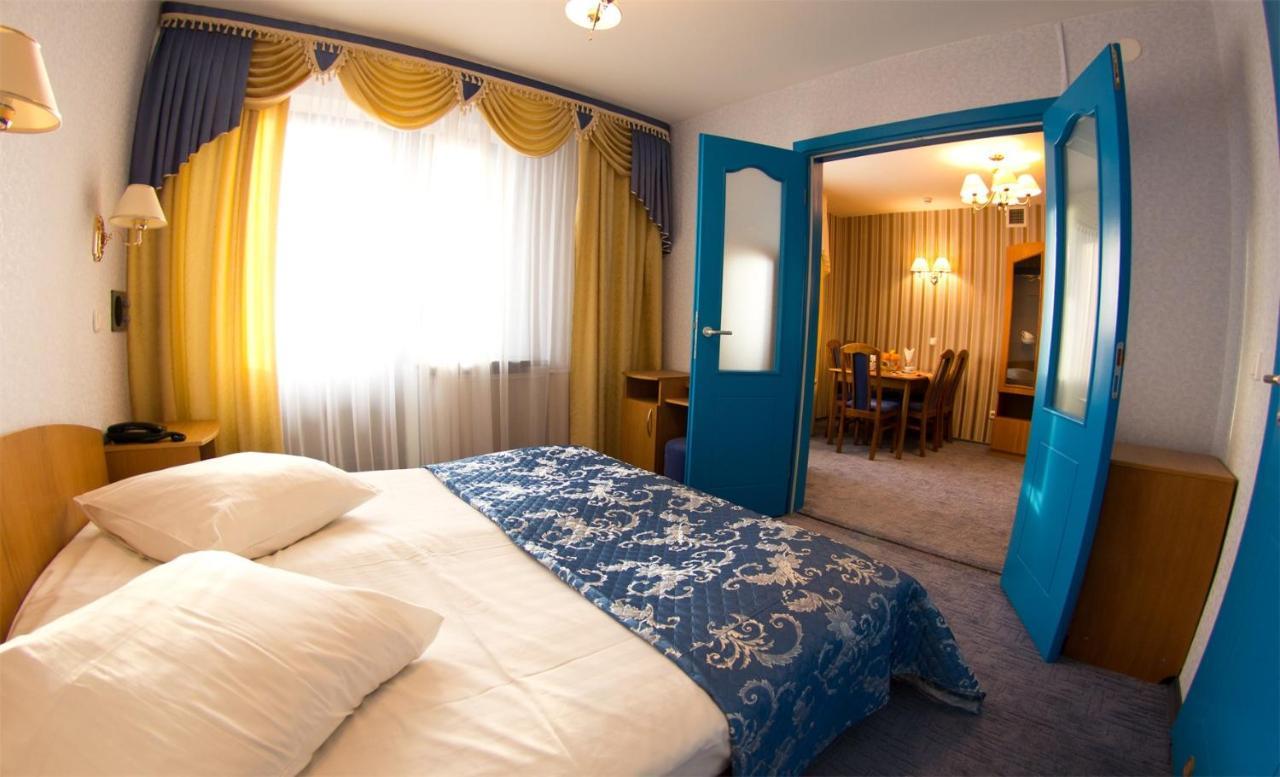 Luchesa Hotel Vitebsk Esterno foto