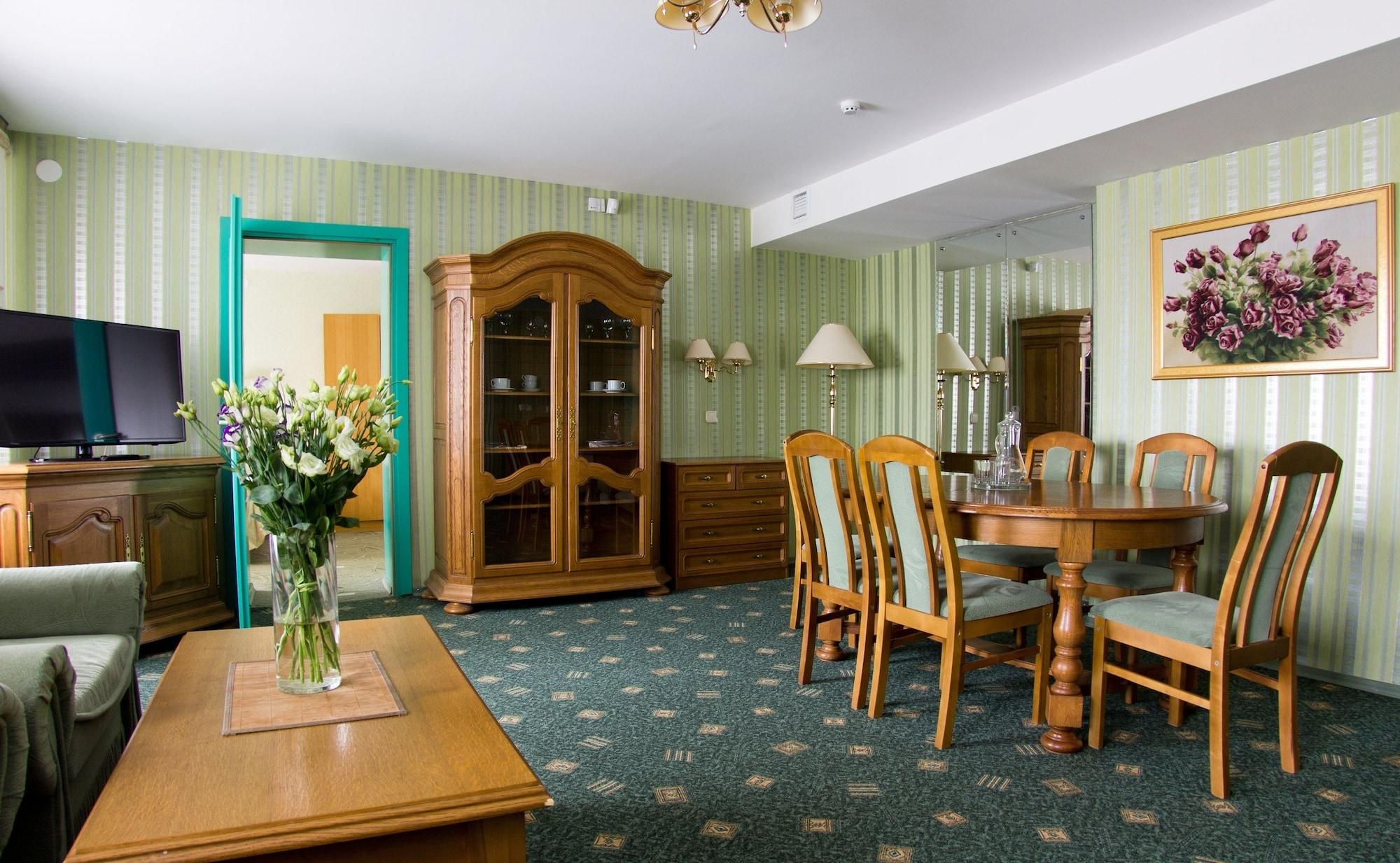 Luchesa Hotel Vitebsk Esterno foto