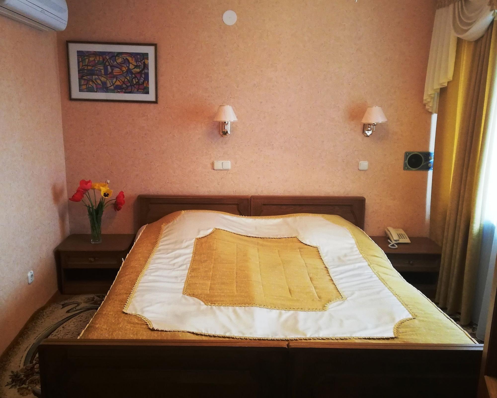 Luchesa Hotel Vitebsk Esterno foto